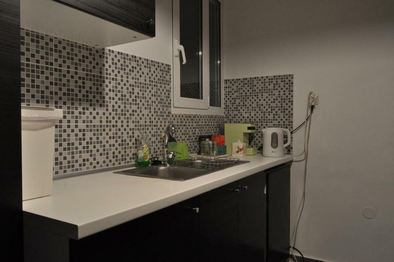 Awesome Home 3' From Metro Athen Exterior foto
